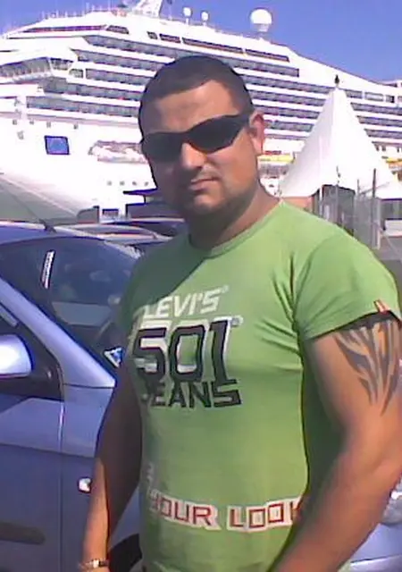 Photo #1359926