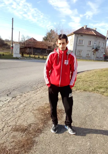 Photo #1715216
