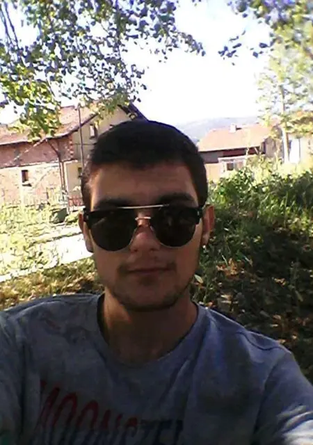 Photo #1888843