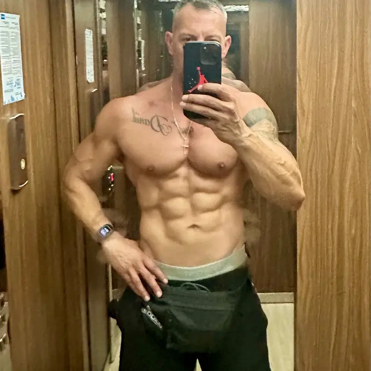 Photo #2210862