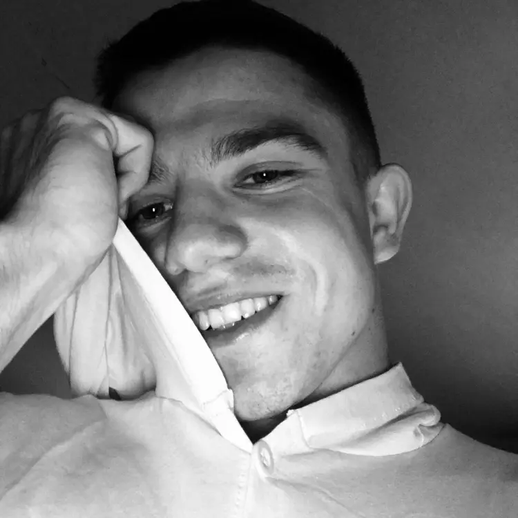 Photo #2070845
