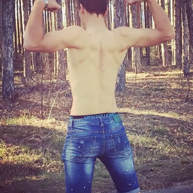 Photo #2228629