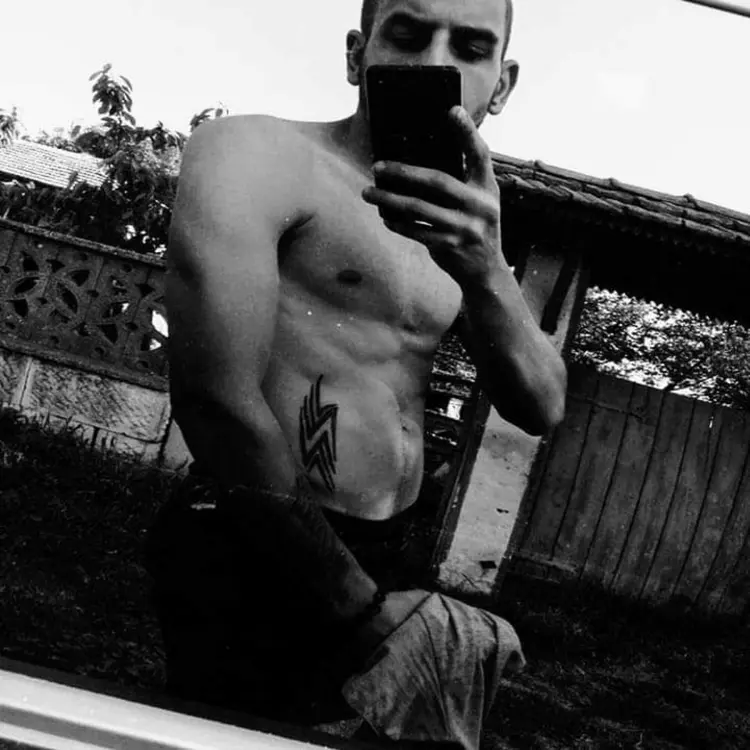 Photo #2359567
