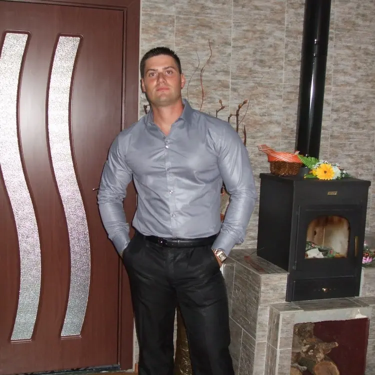 Photo #1950978