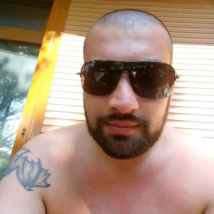 Photo #1997775