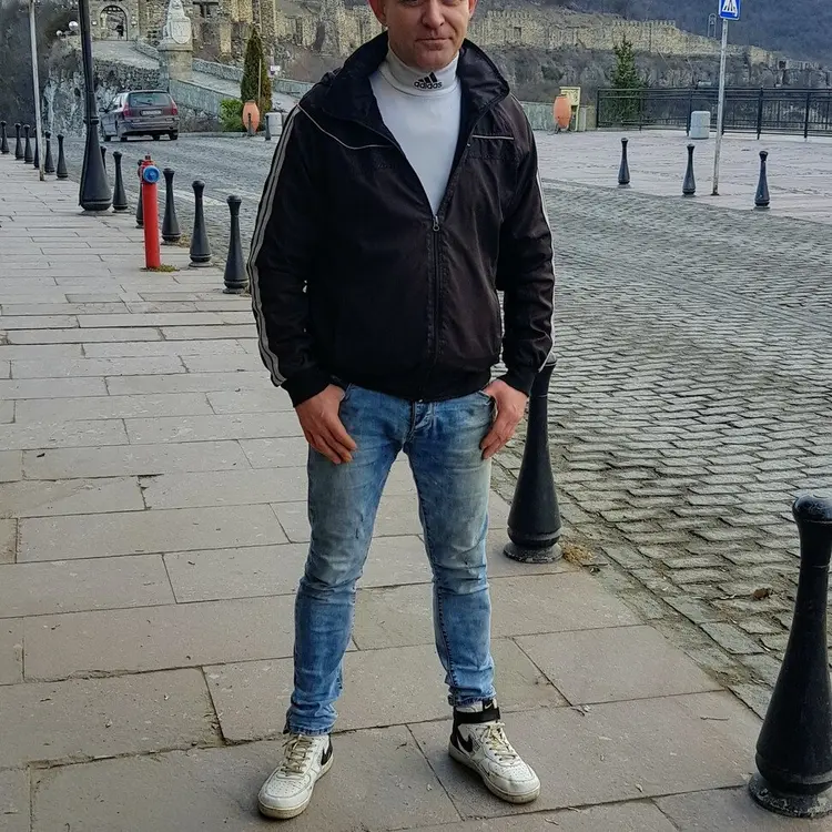 Photo #2139977
