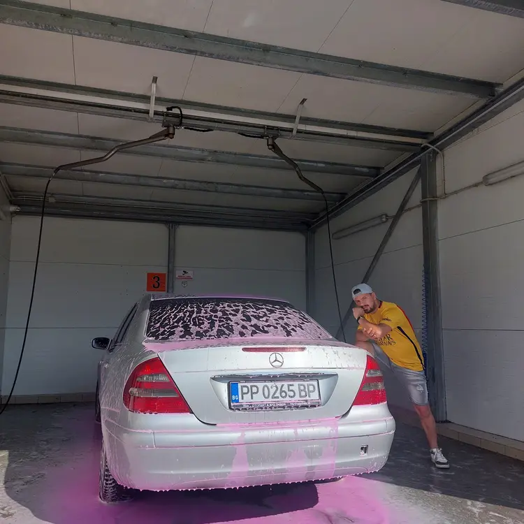 Photo #2223693